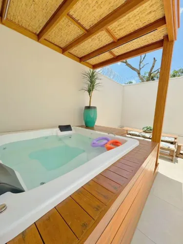 Ana: Spa de 5 lugares com oferta imperdível com instalação 