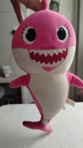 Pelúcia Baby Shark Mamãe 26 Cm
