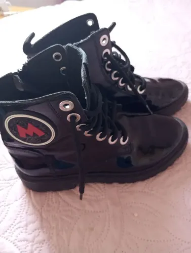 Bota Infantil Preta Envernizada