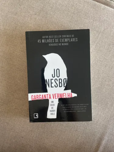 Livro Garganta Vermelha