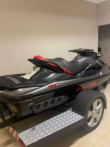 Vendo jetsk seadoo 260 GTX 14 limited