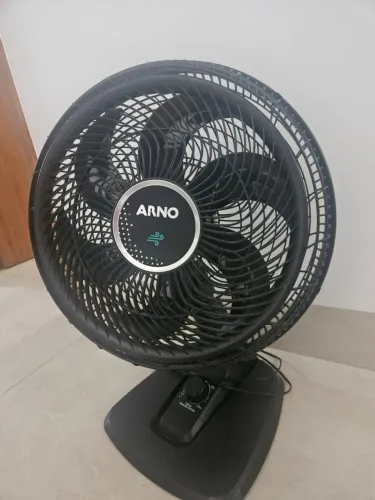 Ventilador de Mesa Arno ultra Silence Force com 40cm. 