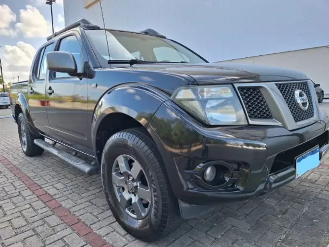 Nissan Frontier SV At.cd 4X4 2.5 TB Diesel Mec. 2015