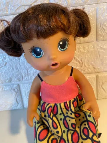 Boneca baby alive adoro macarrão morena