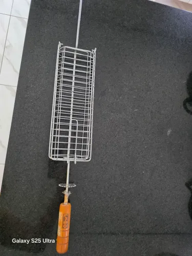 Espeto em grelha para churrasqueira Lobo