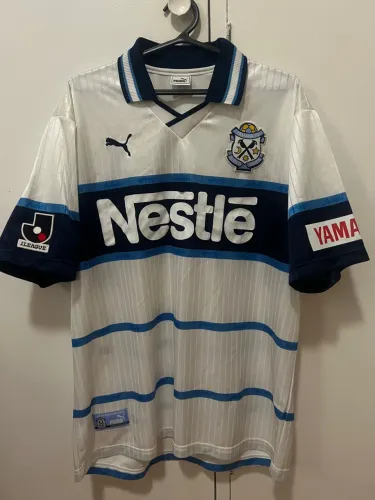 Camisa de Time Jubilo Iwata Puma