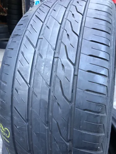 Pneu 255/45/18 por 250$ landsail seminovo peça única