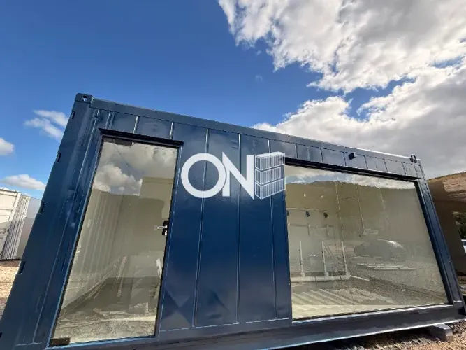 Lavanderia em container