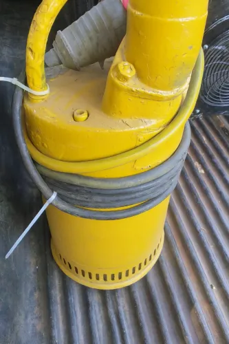 BOMBA SUBMERSÍVEL SPV P30