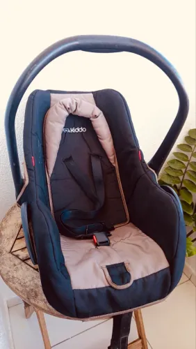 Vendo bebê conforto