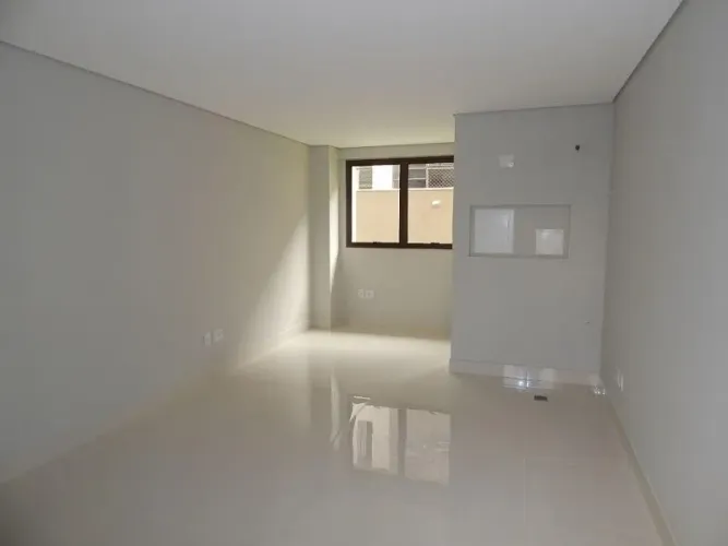 Sala para alugar de 24 m² no barro preto!