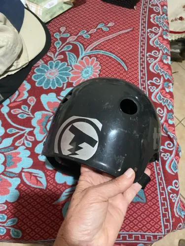 Vendo capacete pra skatistas