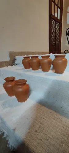Jogo com 6 Vasos / Cachepots de Barro Artesanal - Decoração e Jardim