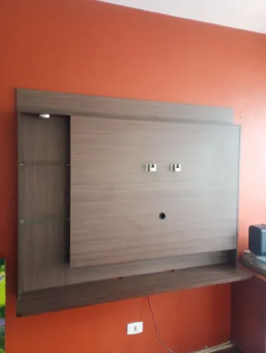 Painel para televisão 