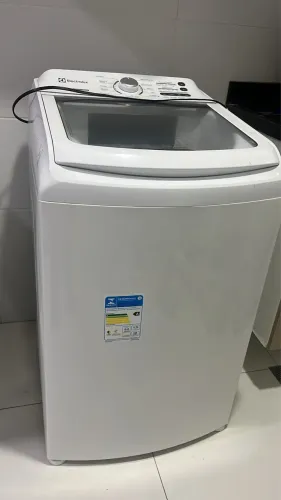 Vendo máquina de lavar, seminova