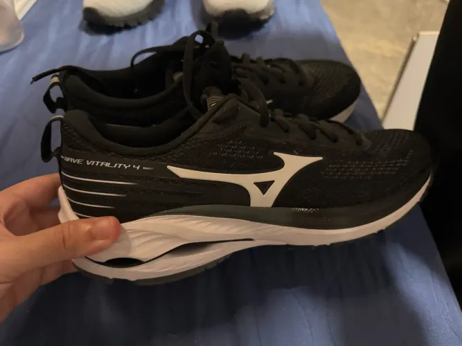 Mizuno Wave Vitality 4.