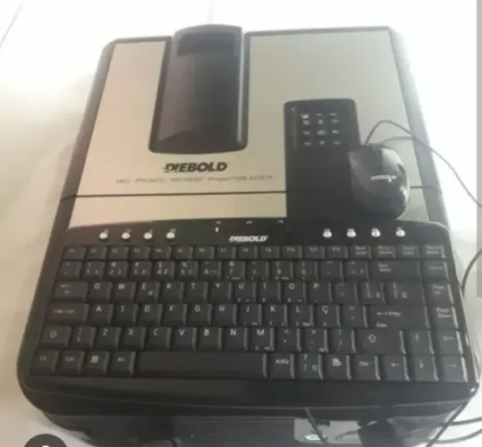 Projetor diebold Ls5580