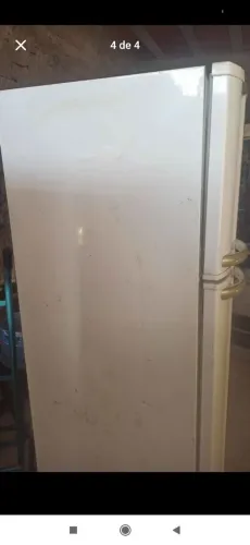 Vendo geladeira frosfri 350 litros