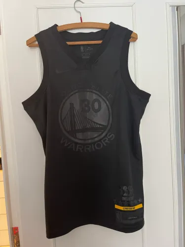 Camisa NBA Golden State Warriors - Stephen Curry #30 Edição Especial MVP (Nike Original)