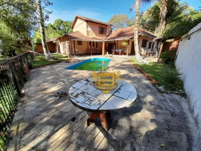 Casa com 4 dormitórios para alugar, 500 m² por R$ 5.000,01/mês - Rio do Ouro - Niterói/RJ