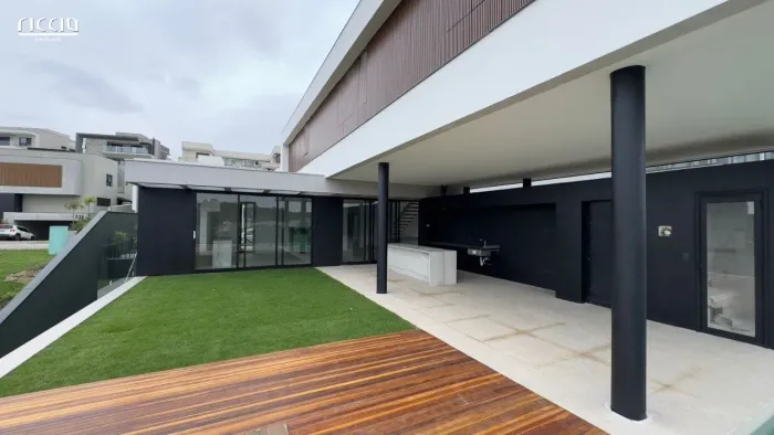 Alphaville 2 - Sobrado a venda na planta - 4 suítes, 501 m² terreno sem vizinhos de fundos