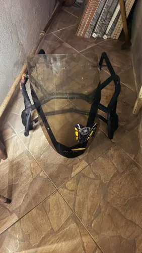 Vendo protetor, bolha e bagageiro da NMAX 