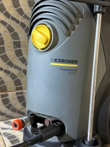 LAVADORA DE ALTA PRESSÃO KARTCHER HD 5/12 C PROFISSIONAL 