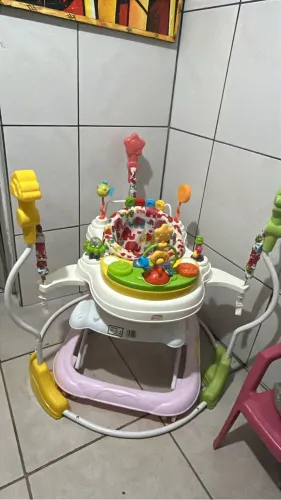 brinquedo de bebê 