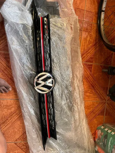 Vendo ou troco por celular Grade do polo e spoiler esportivo