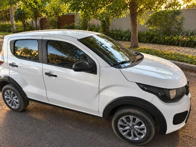 Fiat Mobi Like 1.0 Fire Flex 5P. 2025
