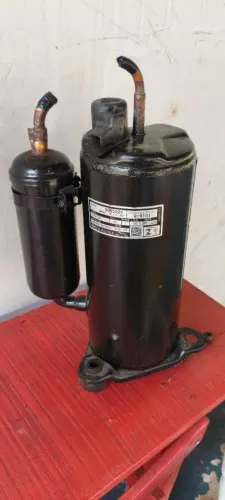 Vendo compressor para split 18 24000 BTUs novo sem uso