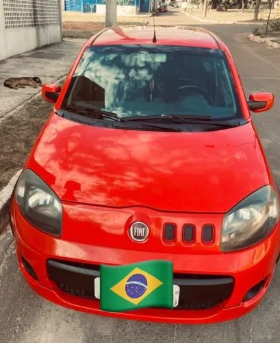 Fiat Uno Sporting 1.4 EVO Fire Flex 8V 4P 2013