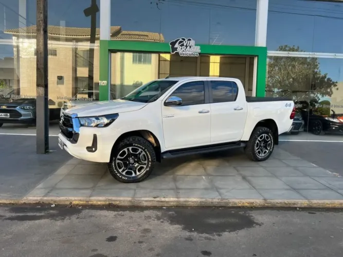 Toyota Hilux CD 4X4 2.8 Diesel Aut. 2024
