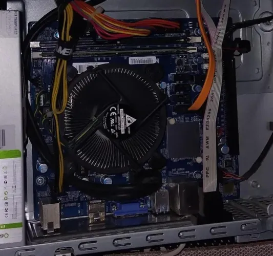 Kit i3 - Placa Mãe + Processador i3 7° Ger + Cooler