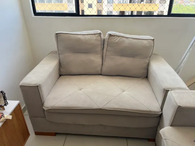 Sofá de 2 lugares 
