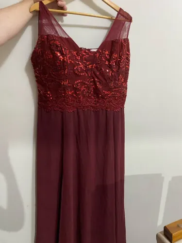 Vestido vermelho de festa , tamanho GG