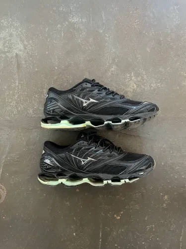 Mizuno pro 8