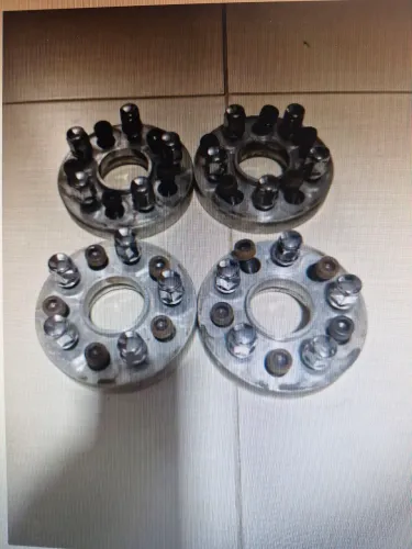 Kit espaçadores de roda 5x98 Fiat Fastback de 20 e 25 mm