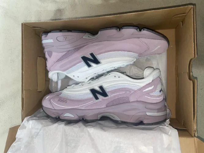 Tênis New balance 1000 42