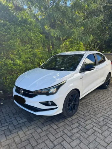 Fiat Cronos HGT 1.8 16V Flex Aut. 2020