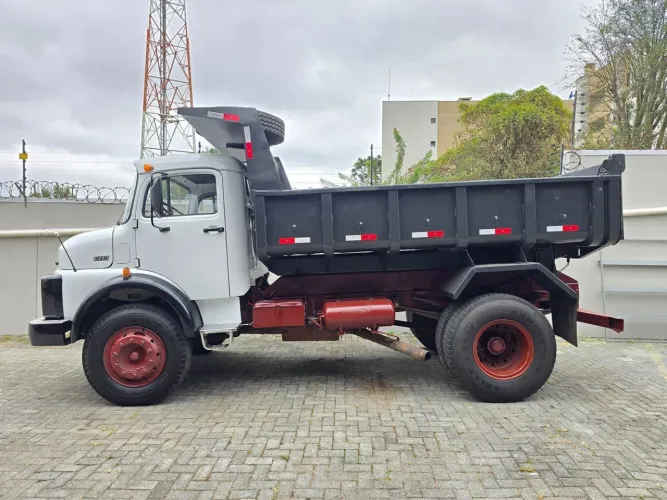 Mercedes Benz L1313