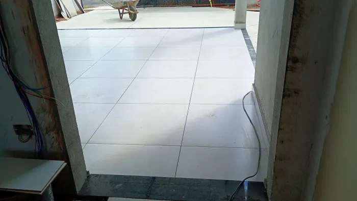 Vaga para ajudante de obra