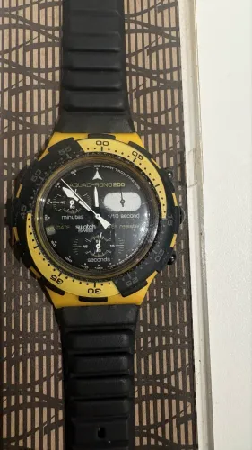 Relógio Swatch AquaChrono 200