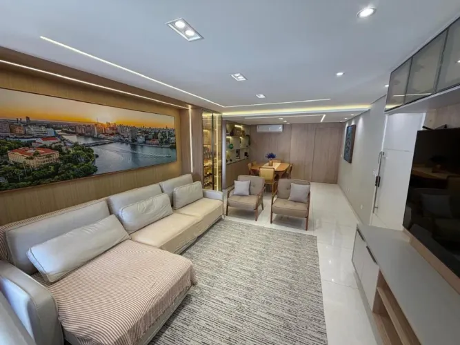 Graças 3 quartos suíte 145m² apto todo reformado decorado, nasc varandão vista livre 2 vgs