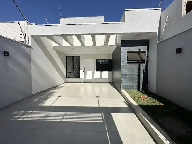 Casa com 3 dormitórios à venda, 92 m² por R$ 650.000,00 - Jardim Araucária - Maringá/PR