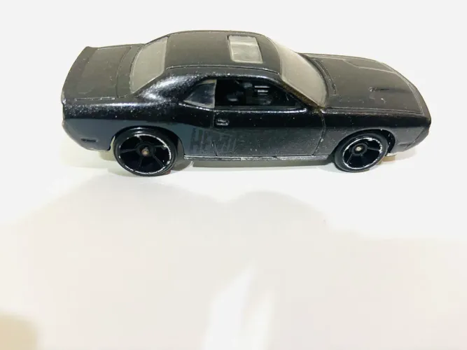 carrinho hot wheels 08 dodge challenger srt8 velozes e furiosos walmart exclusive 1:64