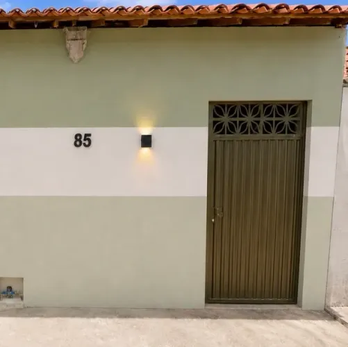 KITNET COM BANHEIRO