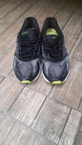 Tenis asics 44 original estado de novo