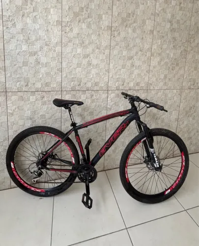 Bicicleta aro 29 câmbio Shimano
