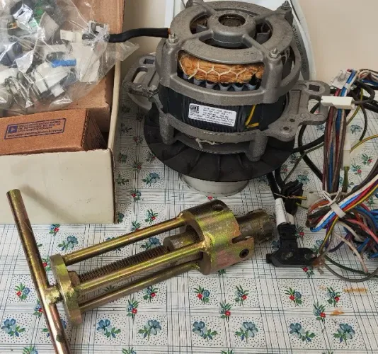 Saca cesto, motor e peças Brastemp